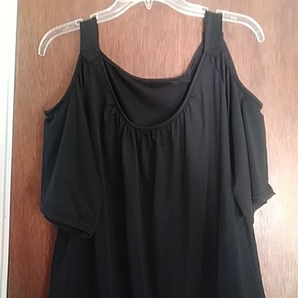 Black Cold Shoulder Blouse Size 2XL